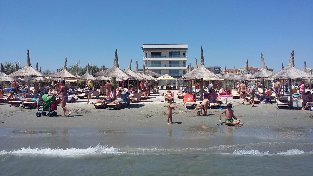 Apartament Blue Sea Navodari Bagian luar foto